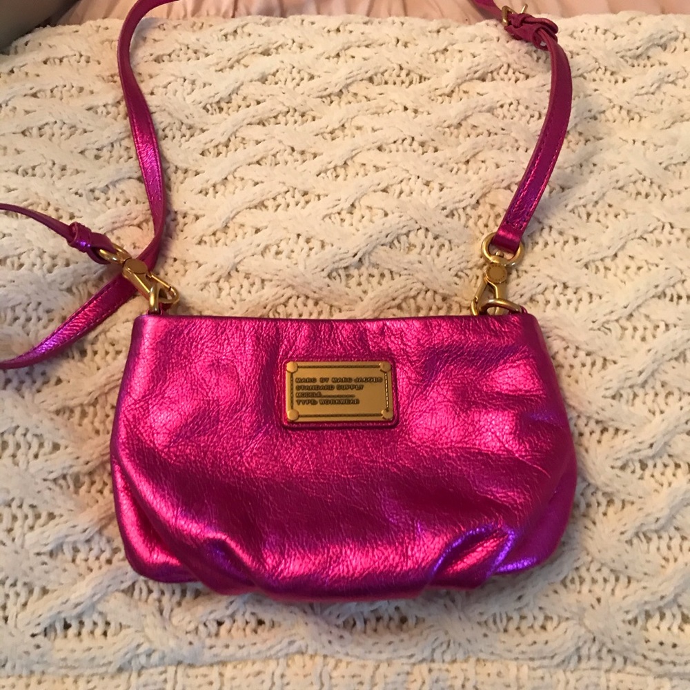 Marc by Marc Jacobs  pink metallic crossbody bag